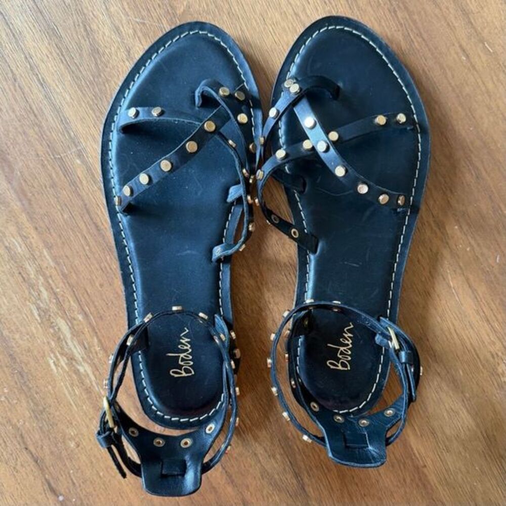 BODEN Studded Classic Flat Sandals NWOB in Black Leather Size 38/7